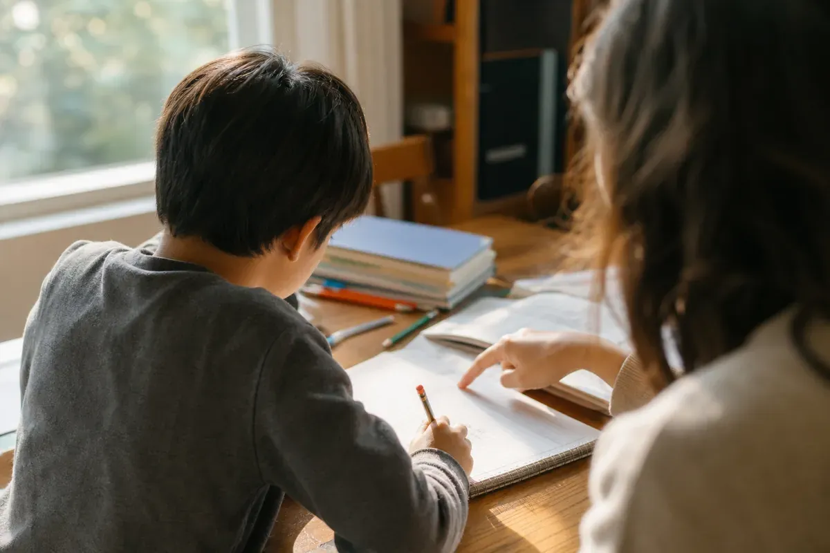 Comment aider un enfant qui se décourage vite à l’école
